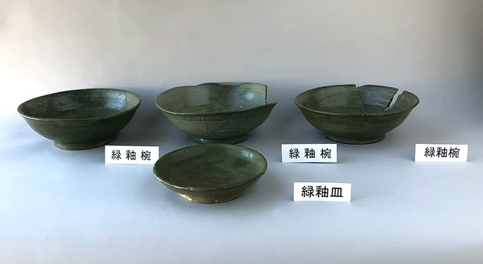 緑釉陶器